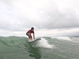 Aulas de surf GRÁTIS — só vem!