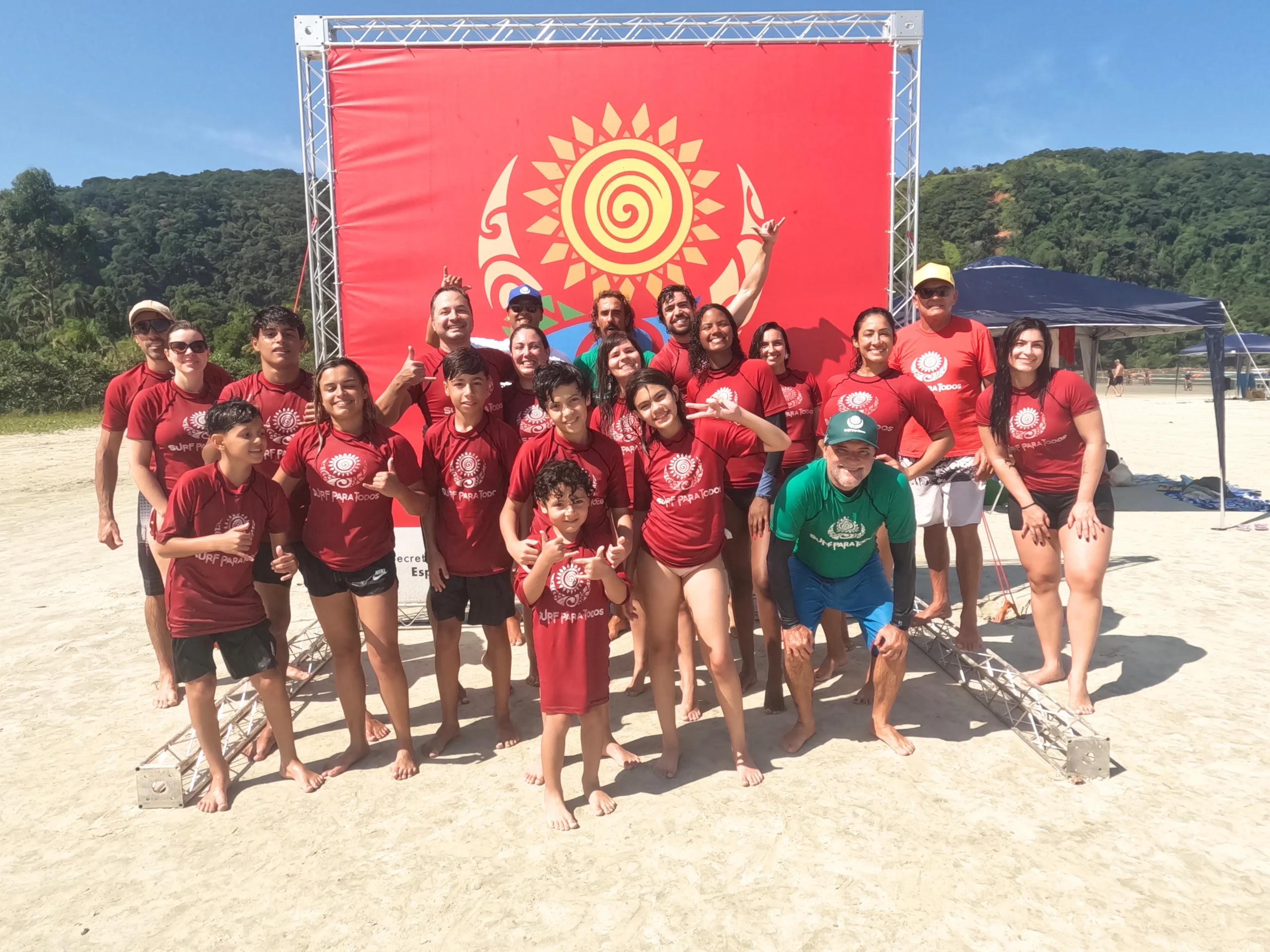 Fotos na Praia de Boraceia -19-04-25- surfr para todos 1022-04-2025 00-17-13