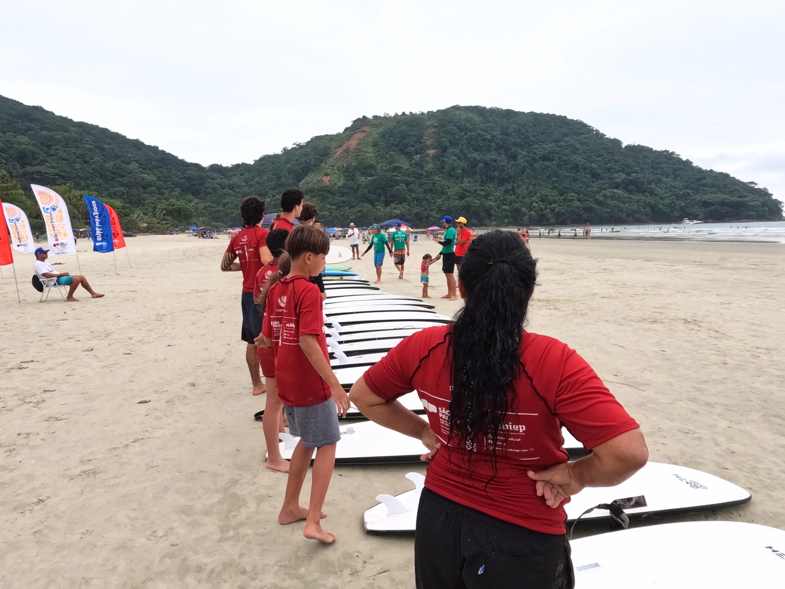 Fotos na Praia de Boraceia -19-04-25- surfr para todos 522-04-2025 00-16-57