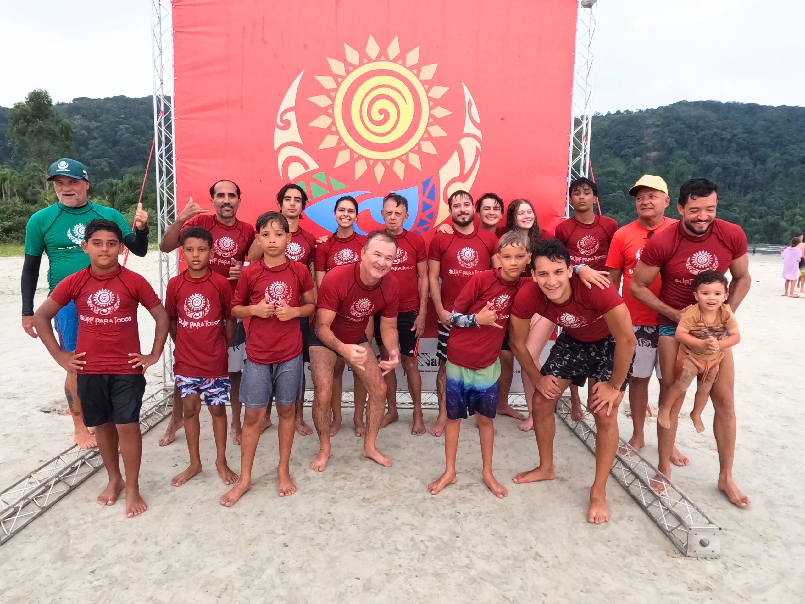 Fotos na Praia de Boraceia -19-04-25- surfr para todos 722-04-2025 00-17-03