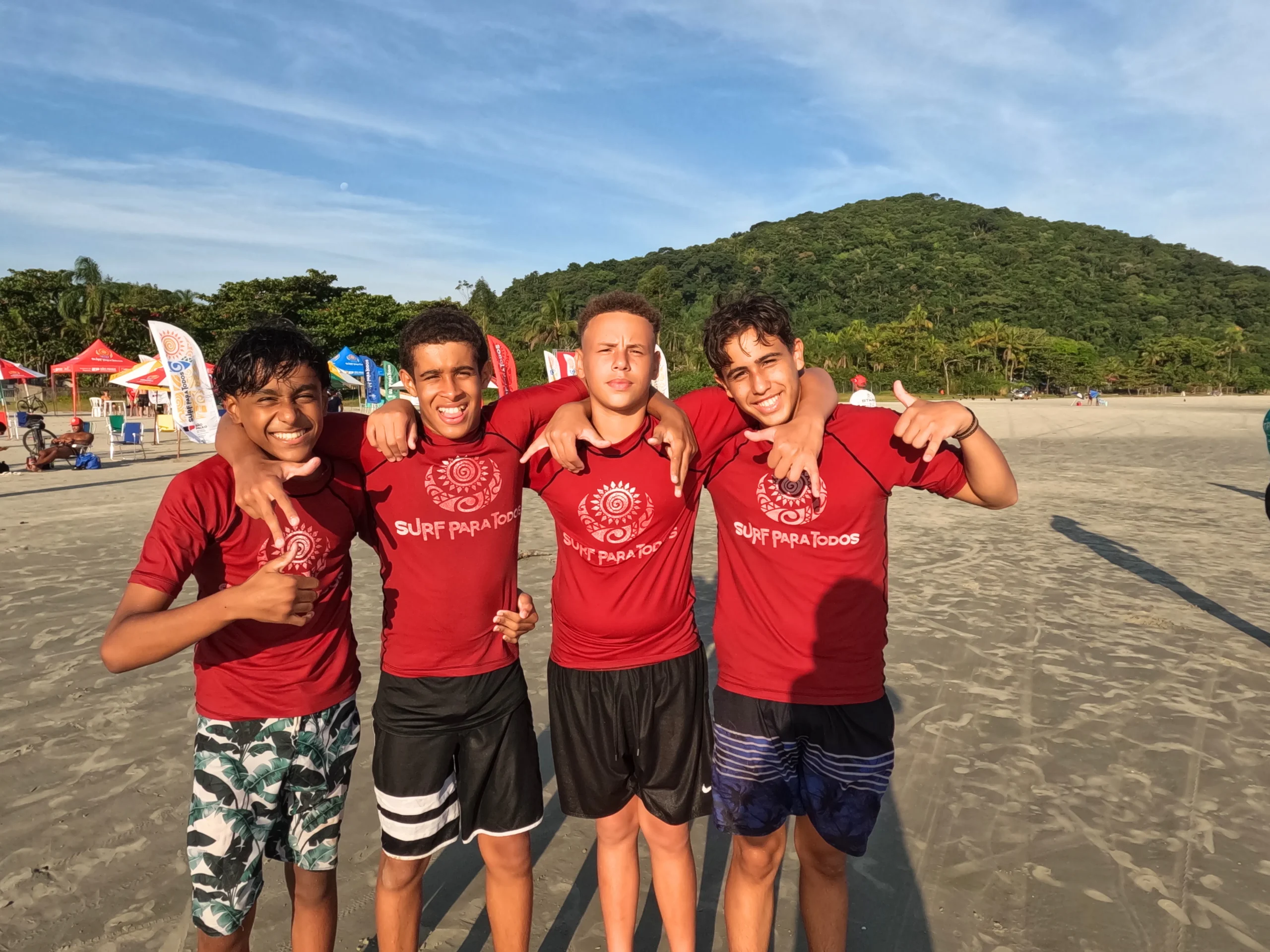 O surf é gratuito, mas o aprendizado é valioso!316-05-2025 07-23-39