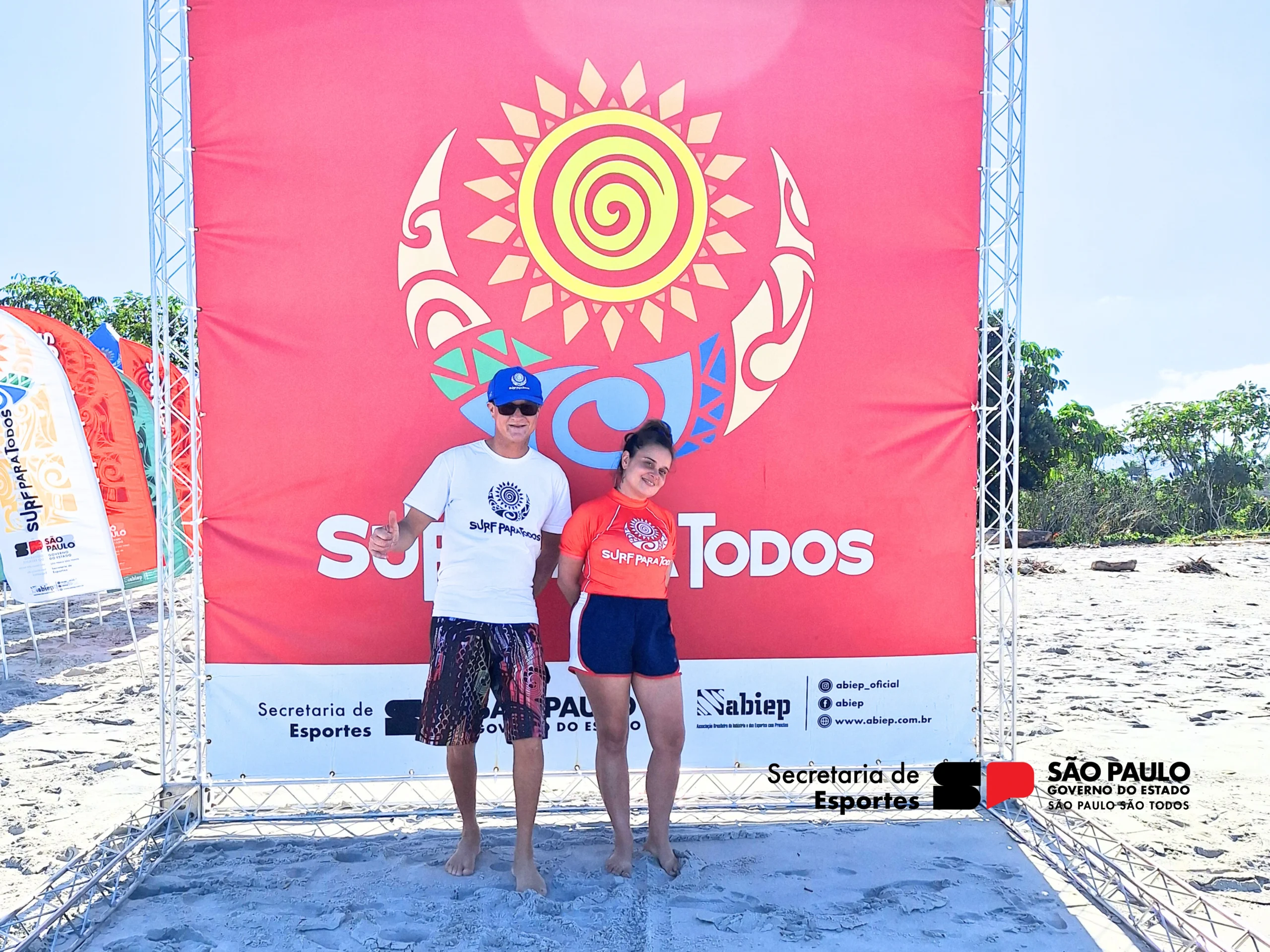 Fotos Praia de Camburí 215-08-2025 07-49-55